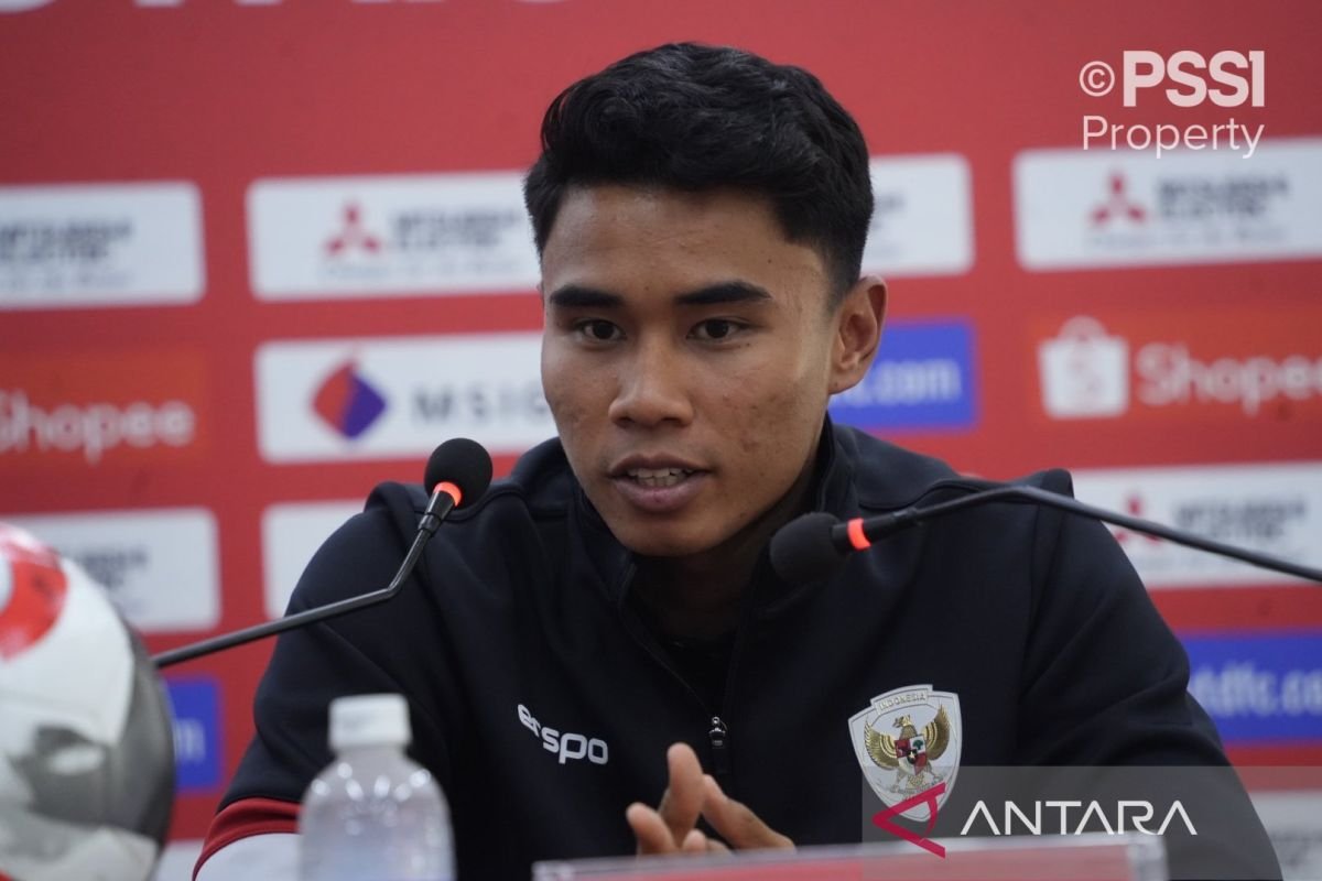 Berikut beberapa alternatif judul yang mungkin sesuai:

1. "Delapan Pemain Liga 1 Kumpul di Jakarta untuk Seleksi Timnas"
2. "Timnas Sudah Berkumpul: Delapan Pemain Liga 1 Siap Beraksi di Jakarta"
3. "Delapan Bintang Liga 1 Bergabung di Jakarta untuk Pelatihan Timnas"
4. "Timnas Siap Berlatih: Delapan Pemain Liga 1 Telah Hadir di Jakarta"
5. "Kedatangan Delapan Pemain Liga 1 di Jakarta: Persiapan Timnas Semakin Matang" 

Silakan pilih judul yang paling sesuai dengan konteks yang diinginkan!