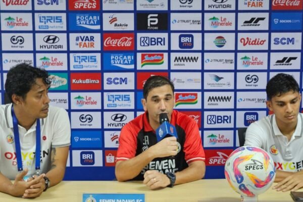 Pelatih Semen Padang Satisfied with Victory Against Persija at Home