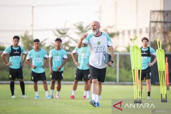 Laga Percobaan Persebaya di Australia Tayang di Televisi Nasional