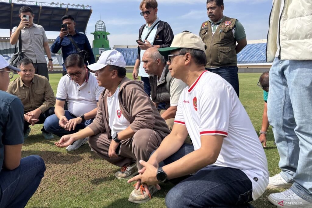 OC Piala Presiden Memeriksa Kesiapan Stadion Si Jalak Harupat Bandung