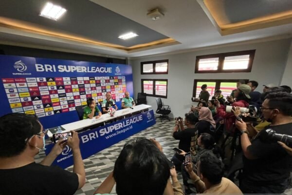 Persebaya Siaga Hadapi PSIM di Pertandingan Pembuka Super League 2025/2026