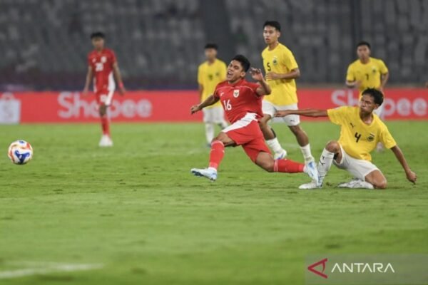 Tidak Peduli Penonton, Gerald Vanenburg Fokus pada Permainan